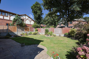 Photo 25- click for photo gallery